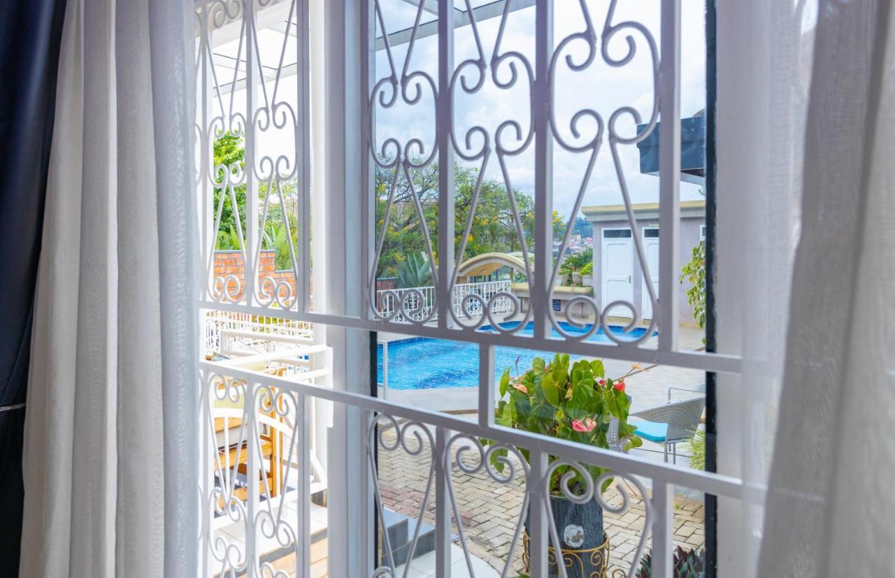 Villa Asimba คิกาลี ภายนอก รูปภาพ